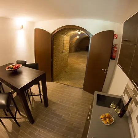 5 Haz Borbirtok Apartmanhotel